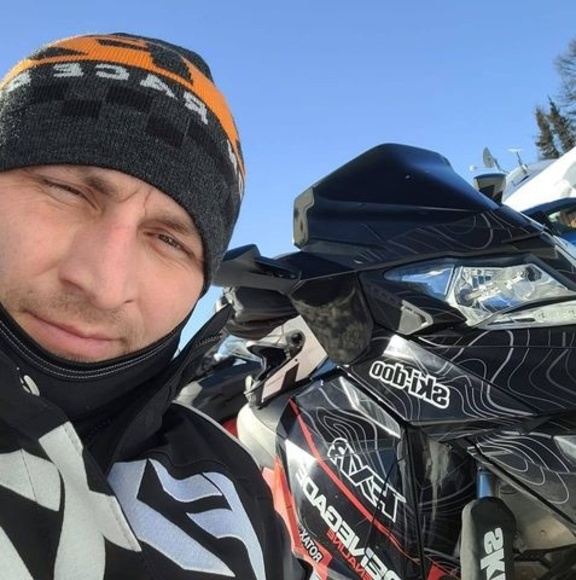 Meet your Posher, David - Picture 1 of 1